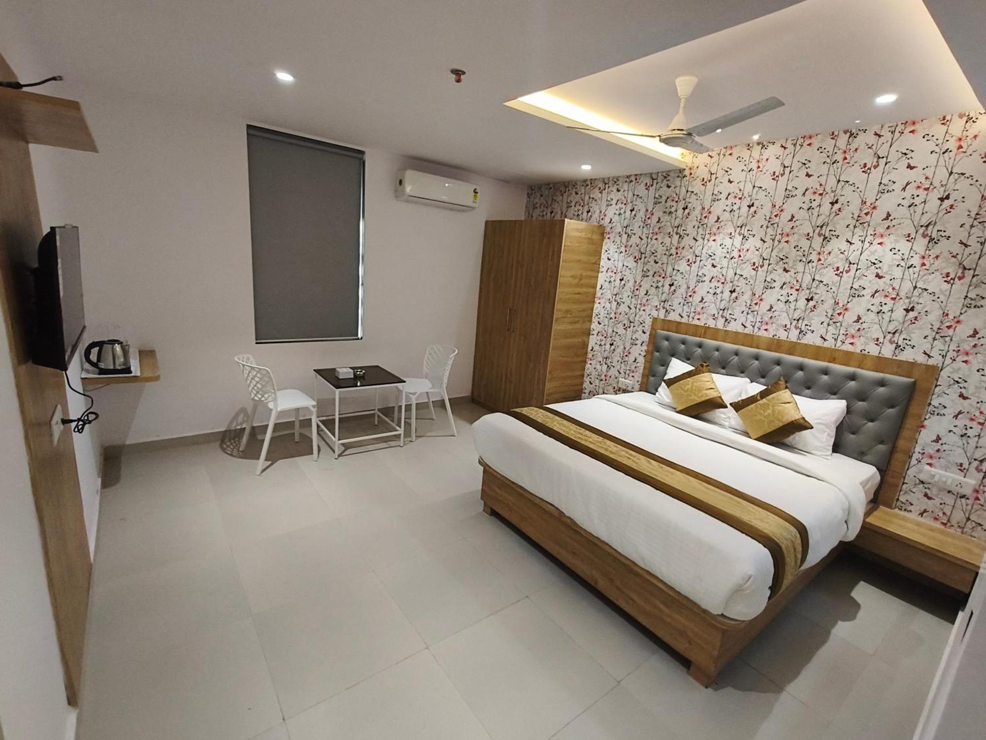 Morya Residency Parel 2* Bombaim