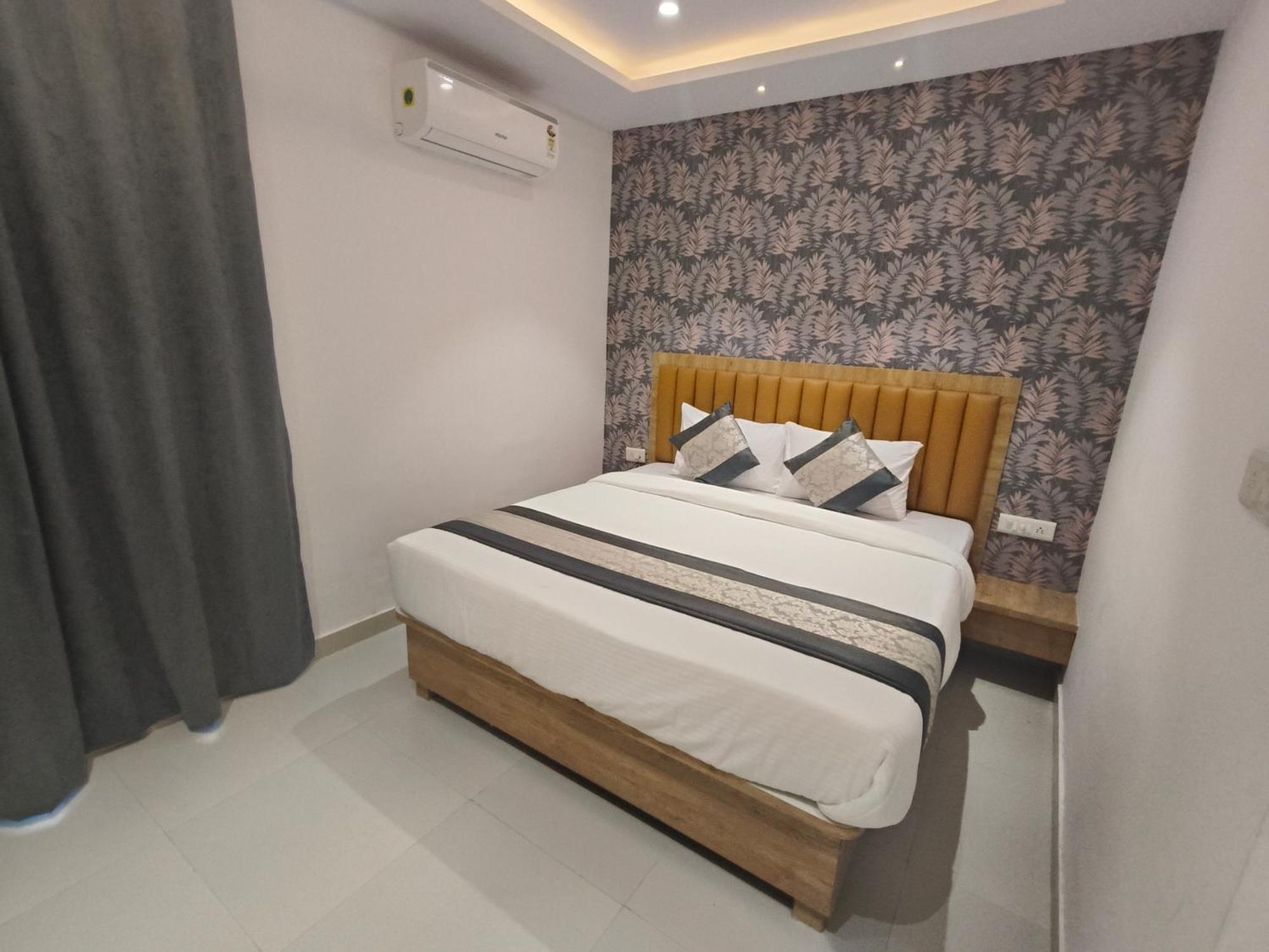 Hotel Morya Residency Parel Bombaim