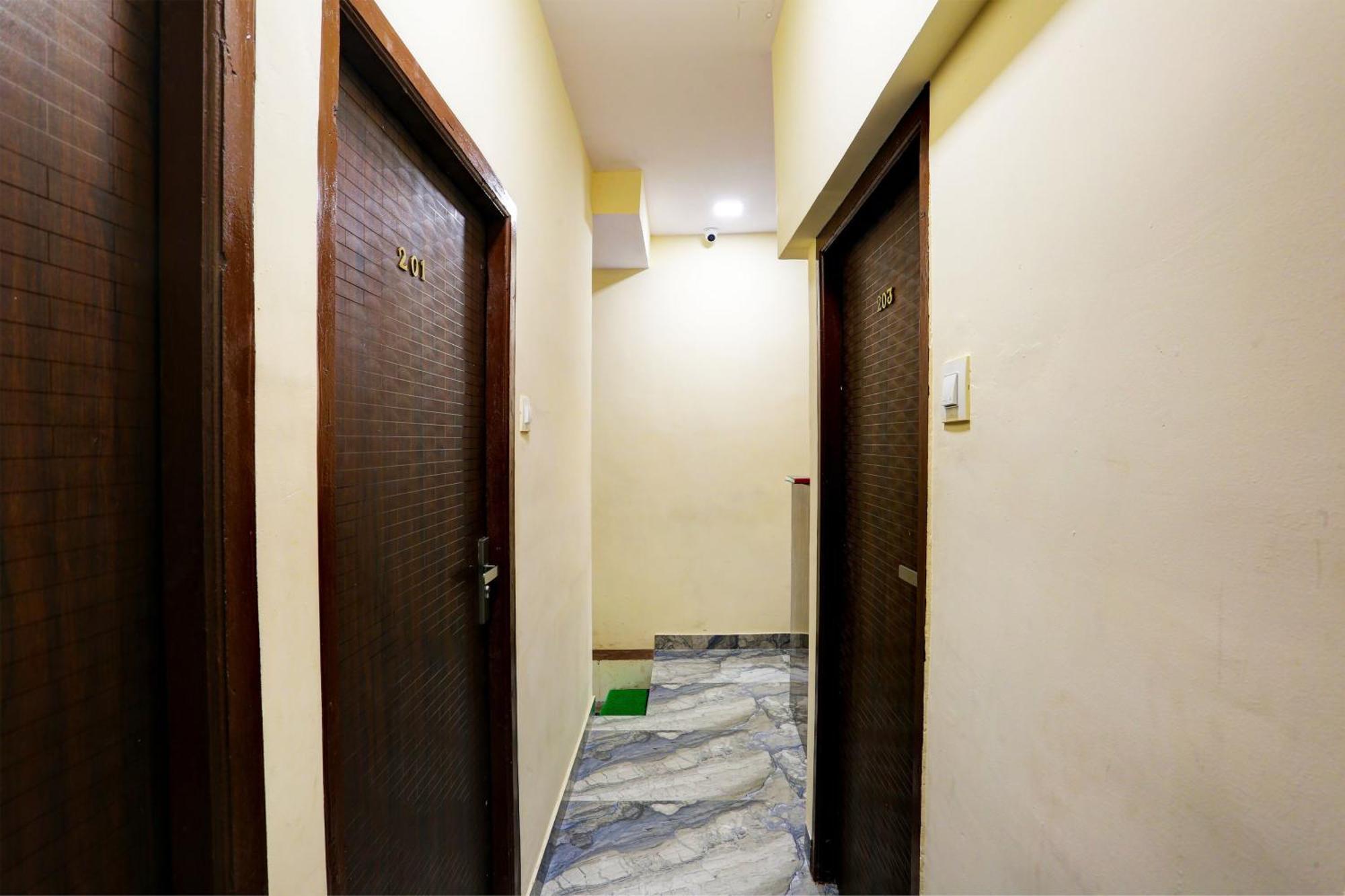 Collection O Goregaon West Formerly Prime