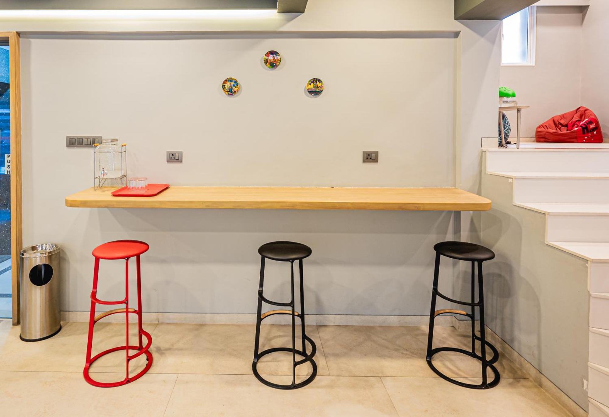 Hotel Indie Studios, Chembur