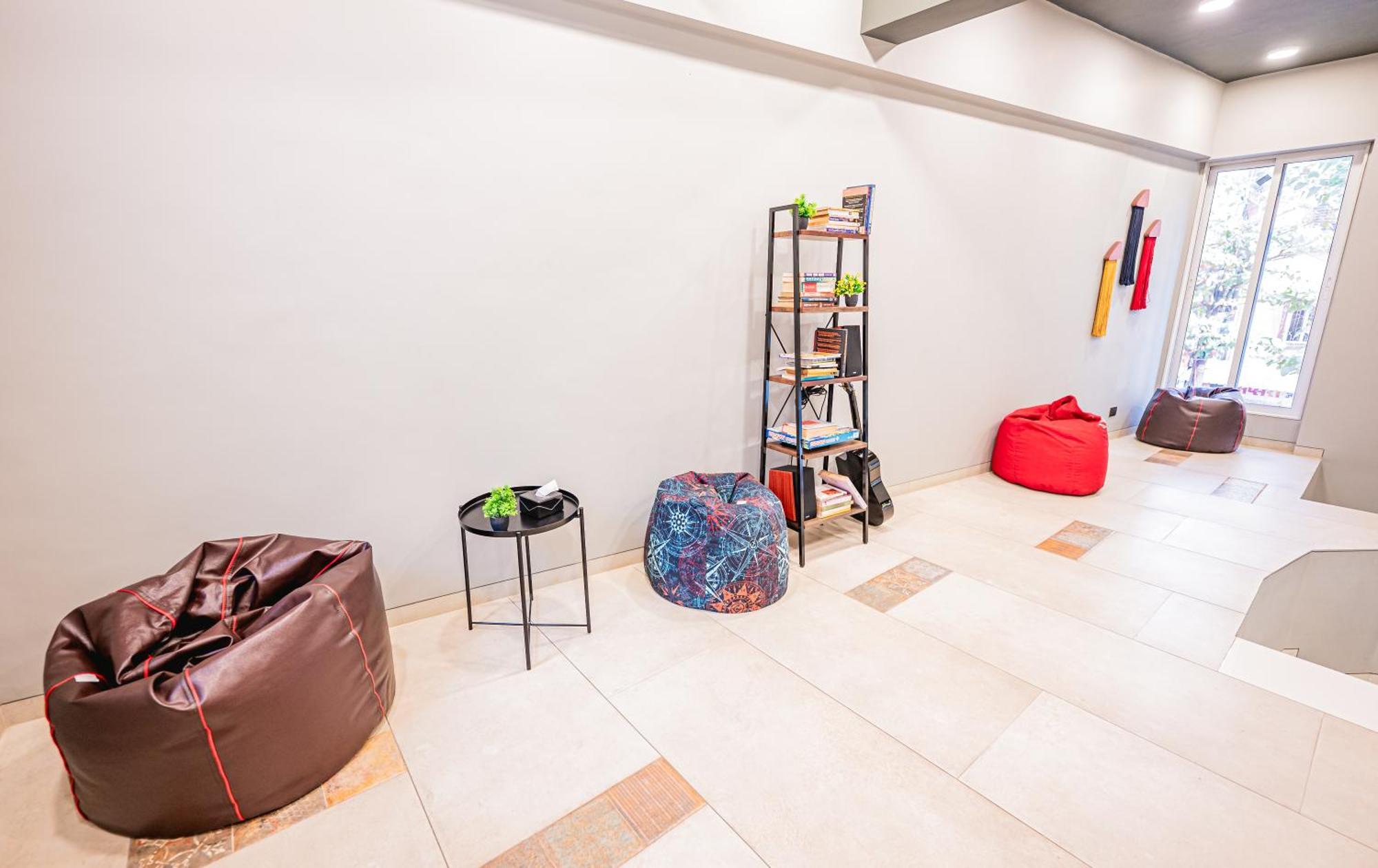 Hotel Indie Studios, Chembur Mumbai