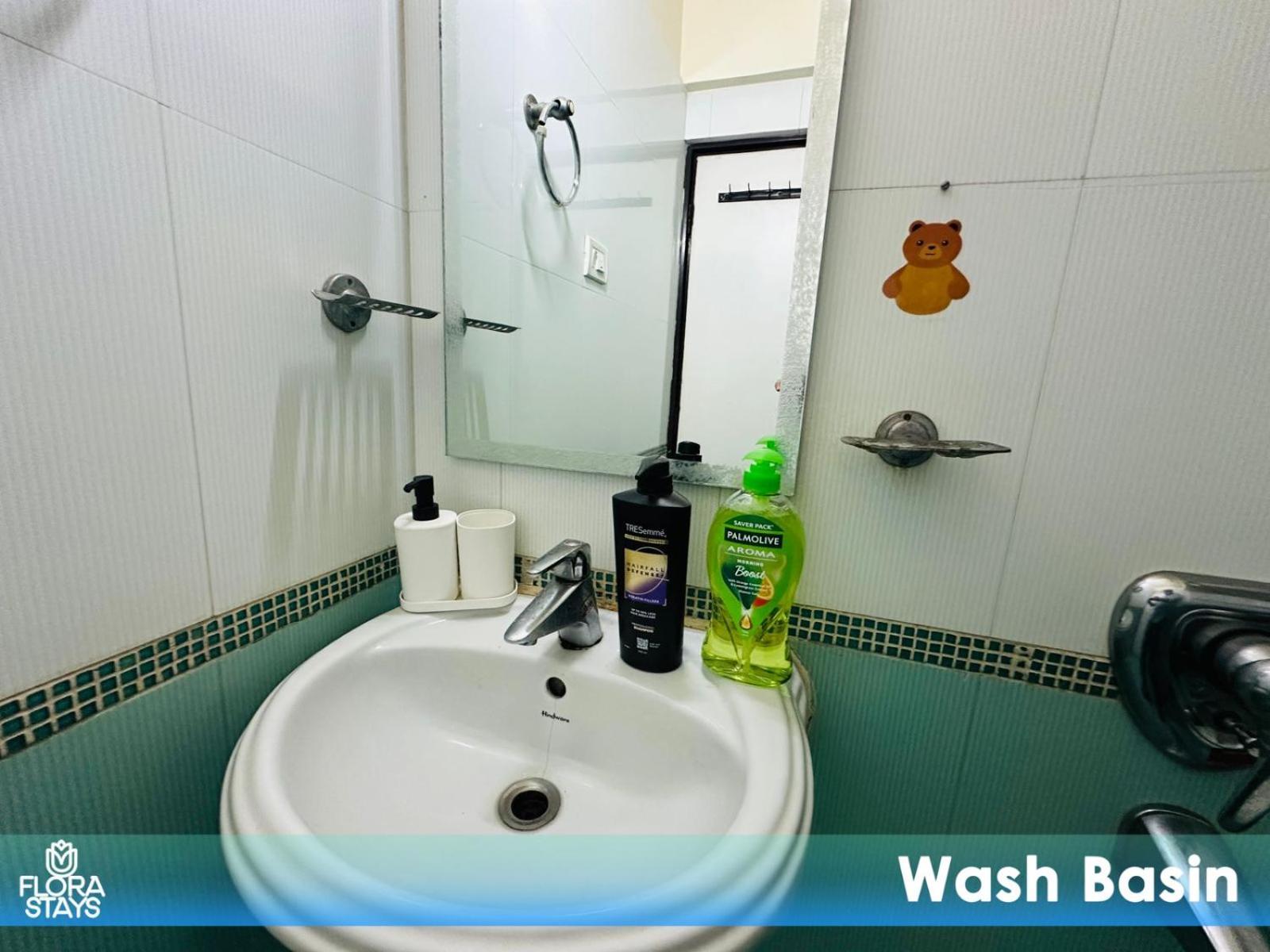 1bhk Service Aprt Near Lnt Business Park Powai Apartment *