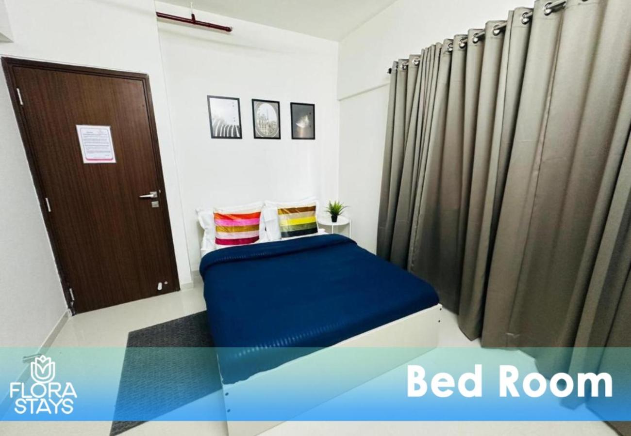 Apartment 2bhk Service In Malad By Florastays *
