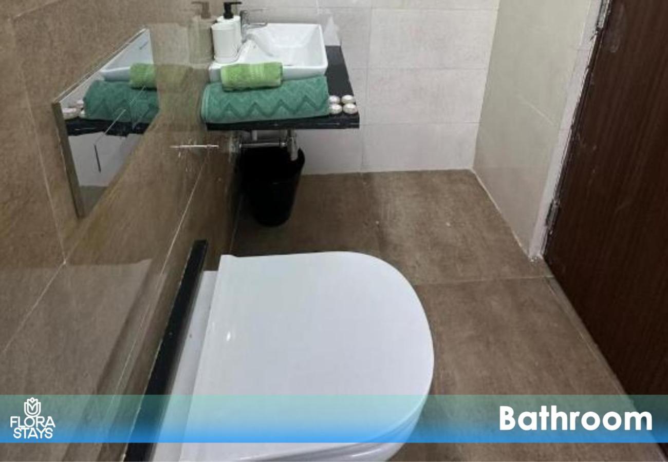 2bhk Service In Malad By Florastays *