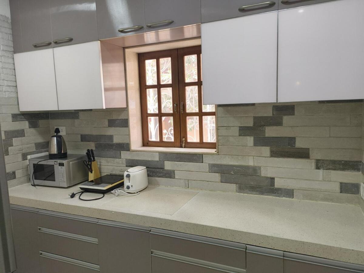Stella 3bhk Khar W By The Company Apartment