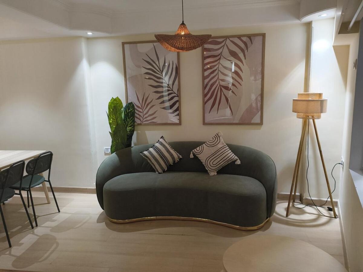 Stella 3bhk Khar W By The Company Apartment Mumbai