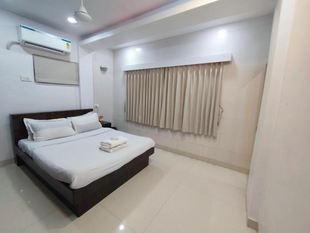 Amara 1bhk Bandra W By The Company Apartment Mumbai