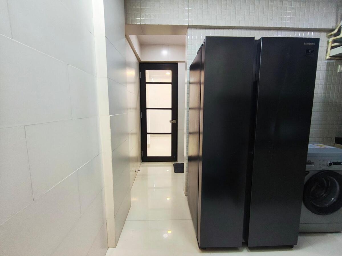 Amara 1bhk Bandra W By The Company Apartment