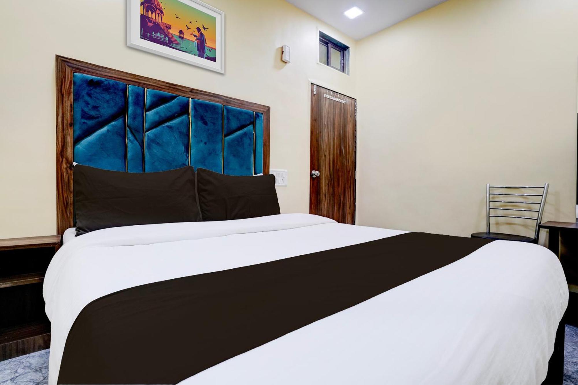 Hotel O Aai Om Residency Mumbai