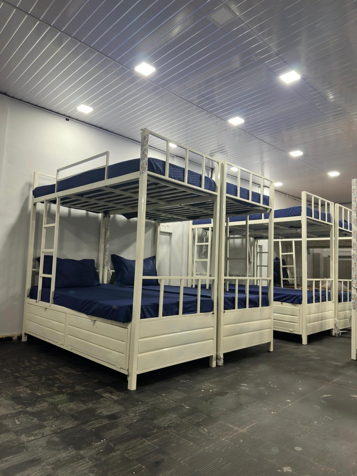 Zest 1054-andheri West * Mumbai