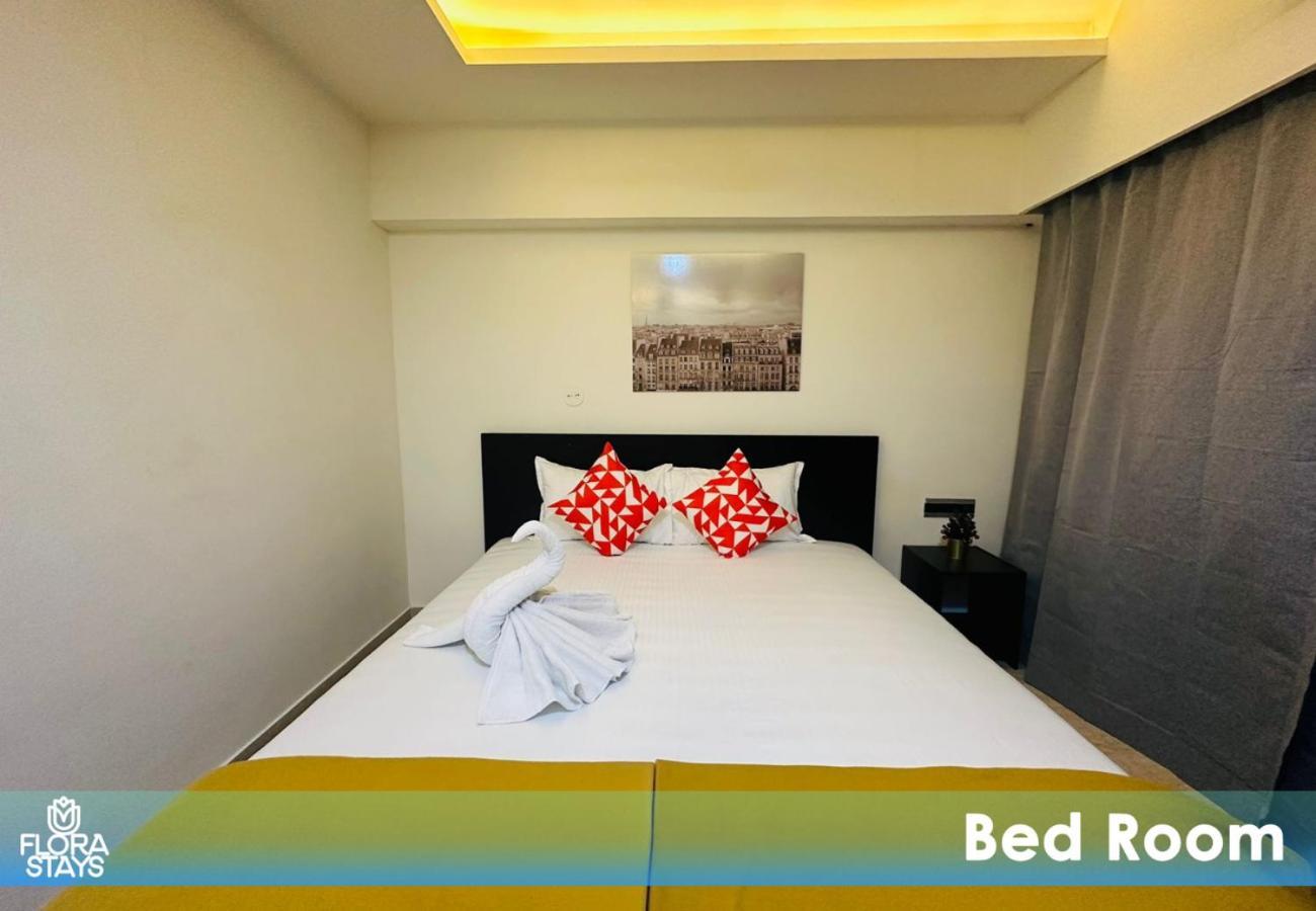 Apartment 2bhk Service In Bkc By Florastays