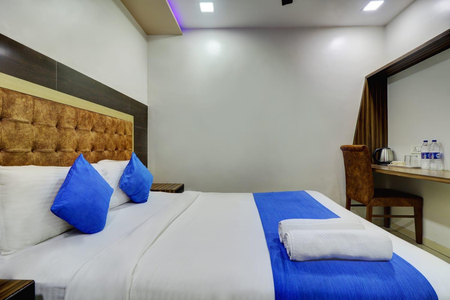 New Blue Sapphire Residency Hotel
