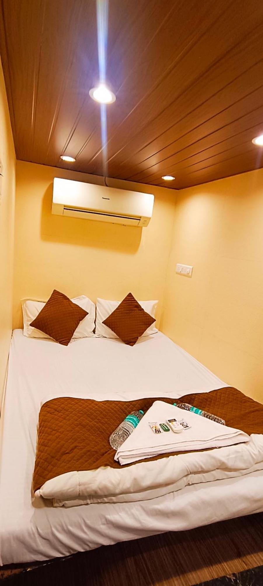 Nadim Tiger Residency Hotel
