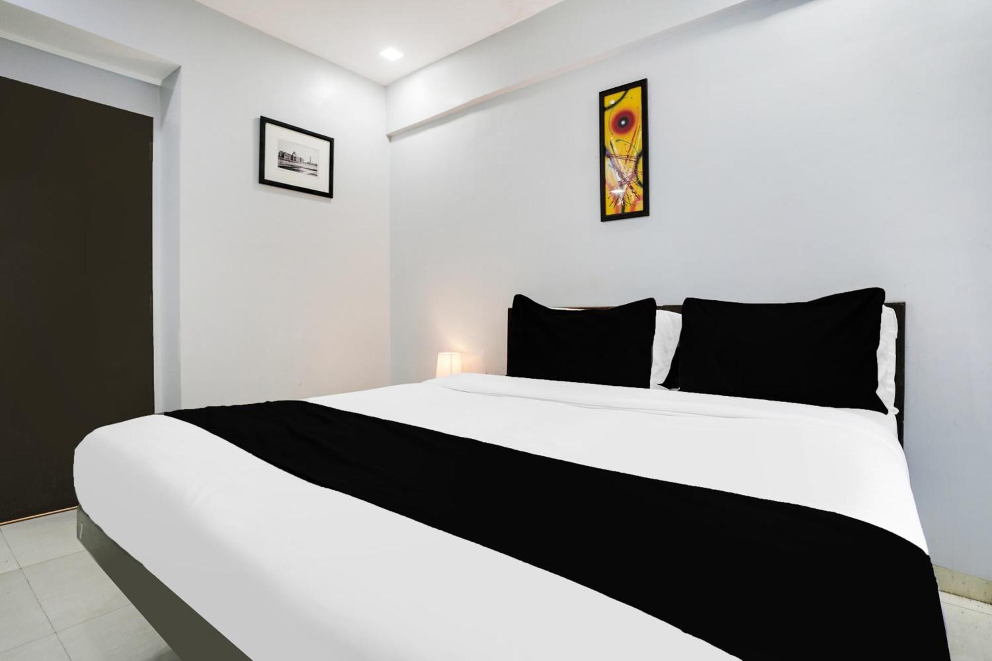 Hotel Super Collection O Andheri Near Airport Formerly We Mumbai