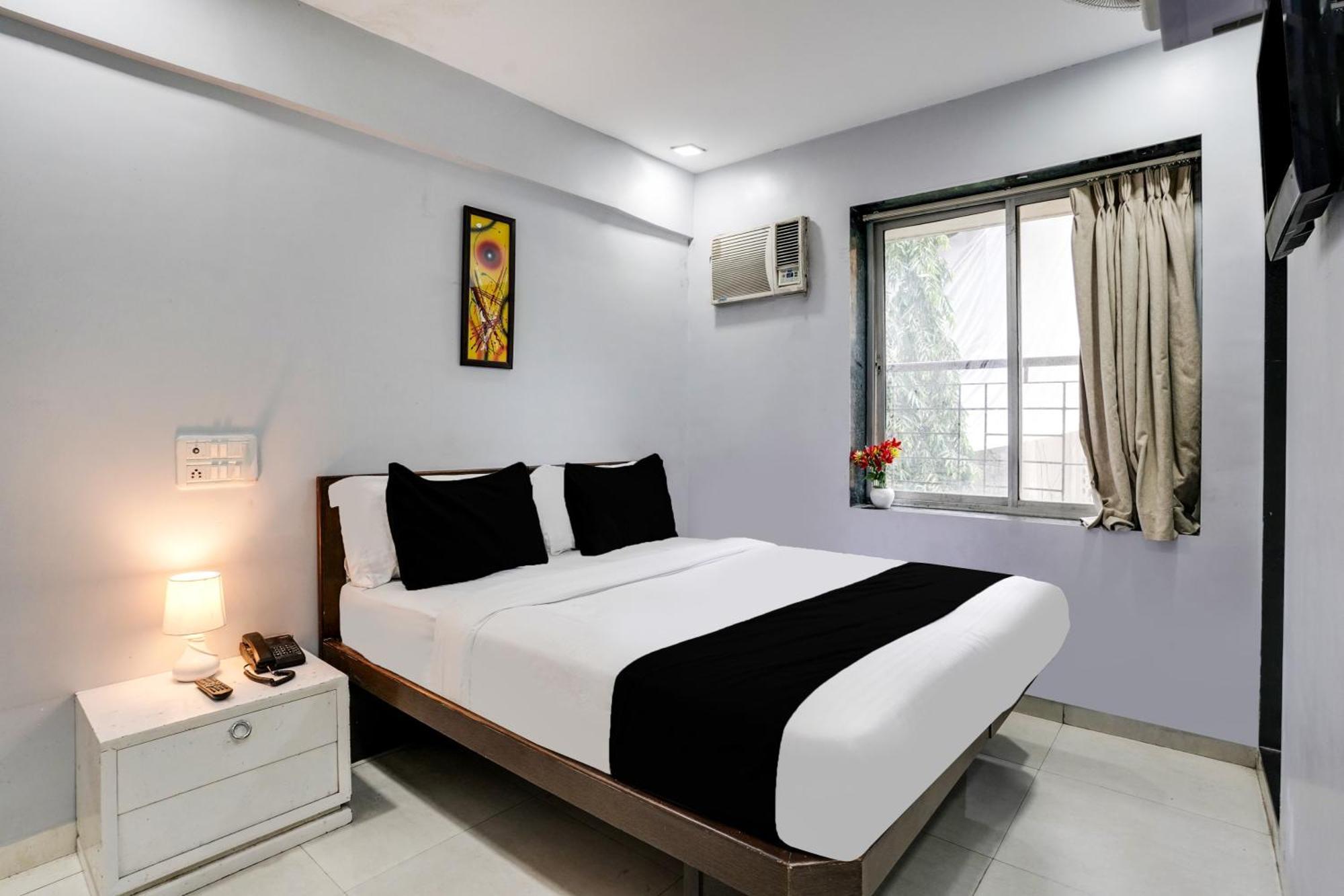 Hotel Super Collection O Andheri Near Airport Formerly We Mumbai