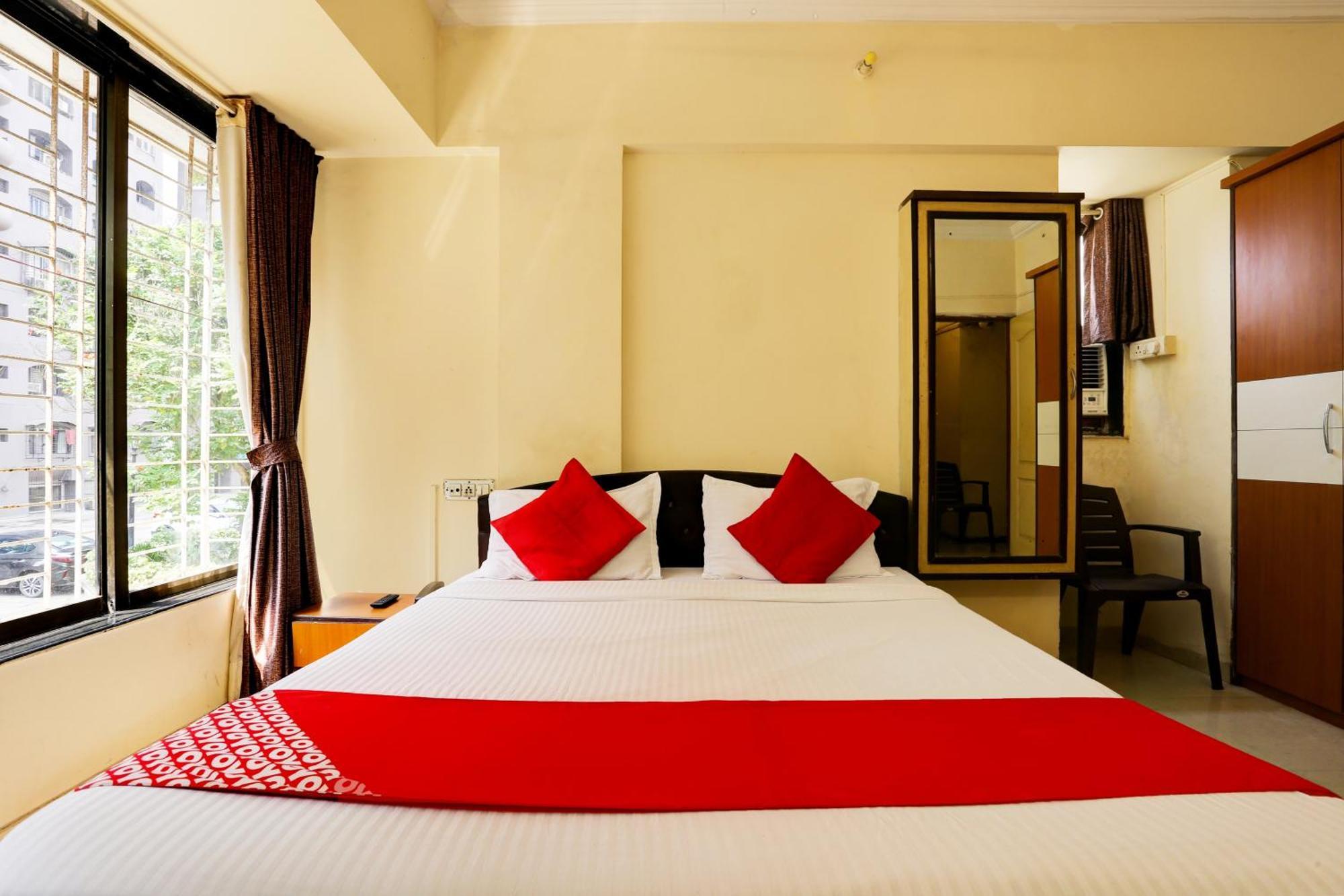 Hotel O Lal Sai Residency Bombaim