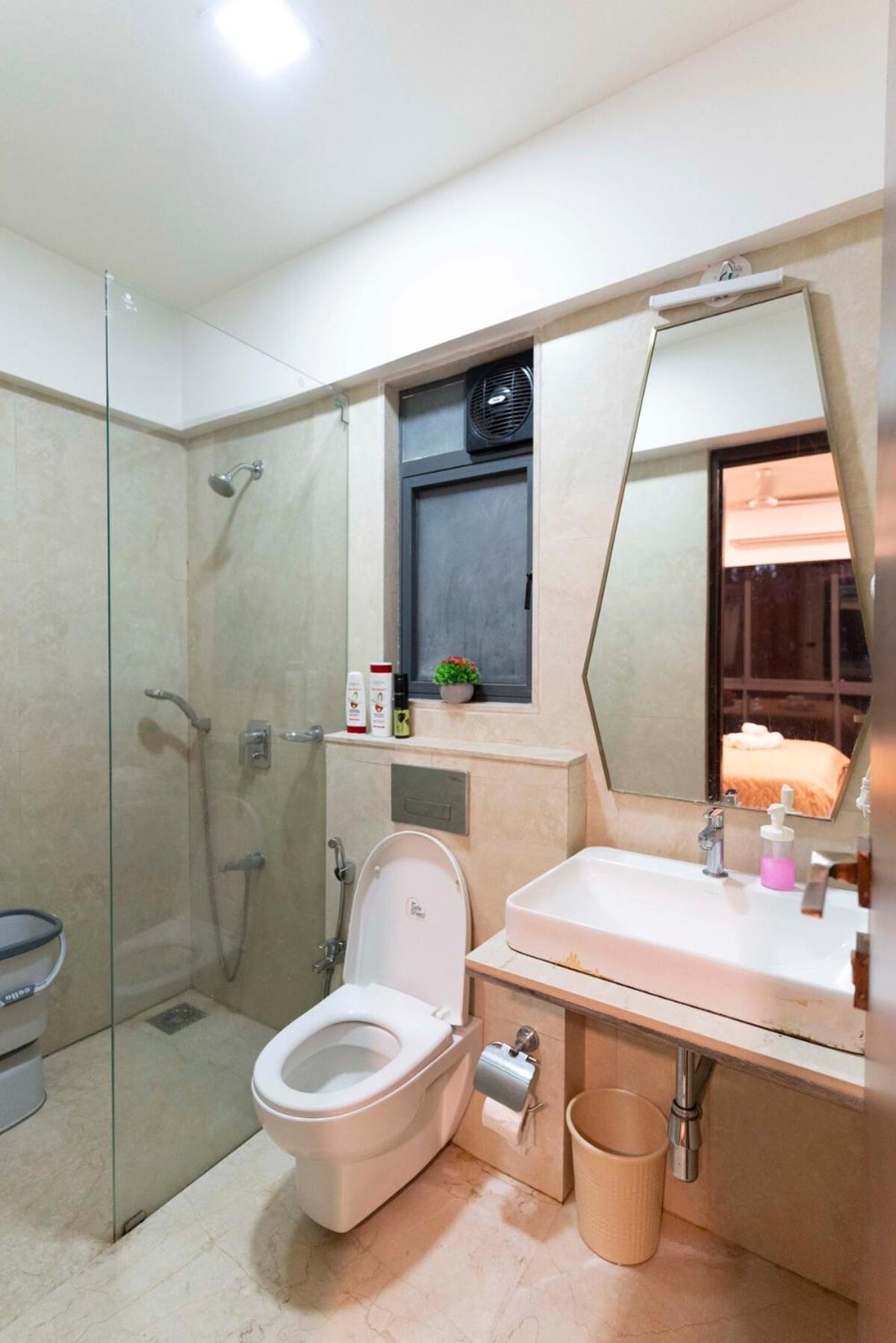 Cozy, Upscale 1 Bhk Near Bkc Apartment Mumbai