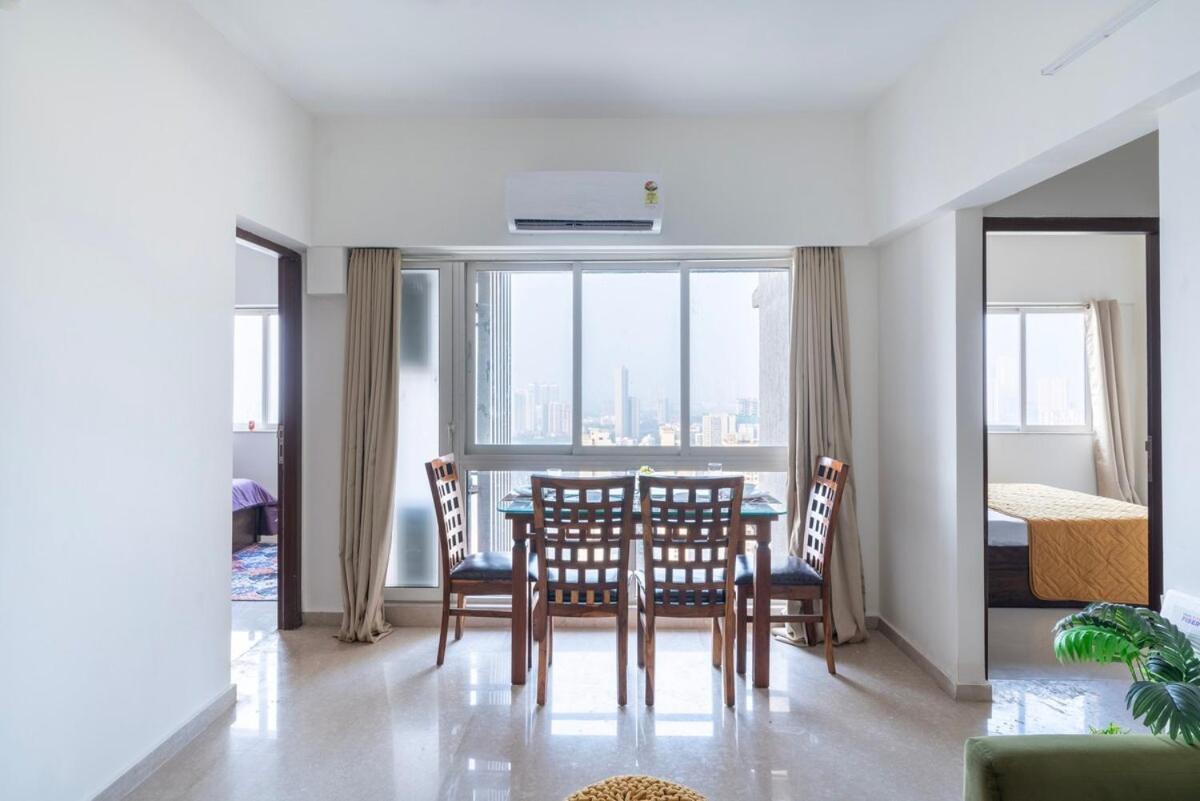 Skyline View 2bhk Near Oberoi Mall & Nesco * Mumbai