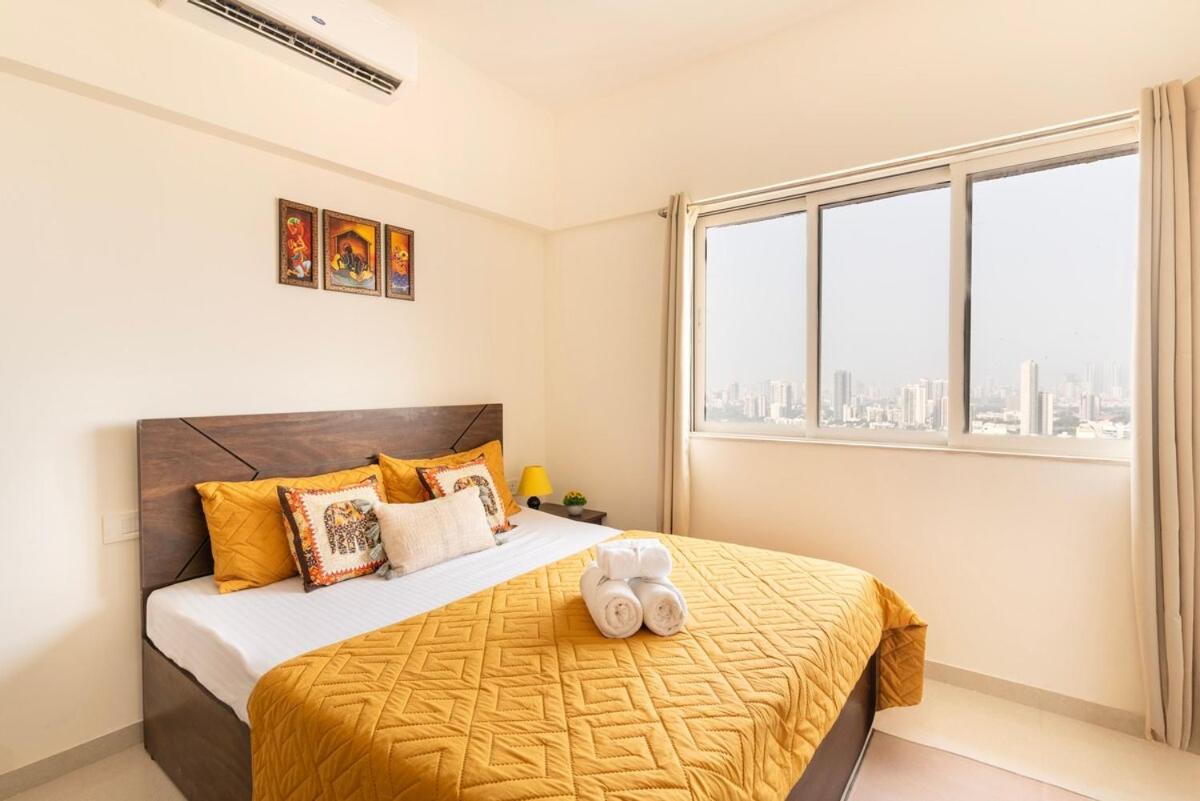 Skyline View 2bhk Near Oberoi Mall & Nesco