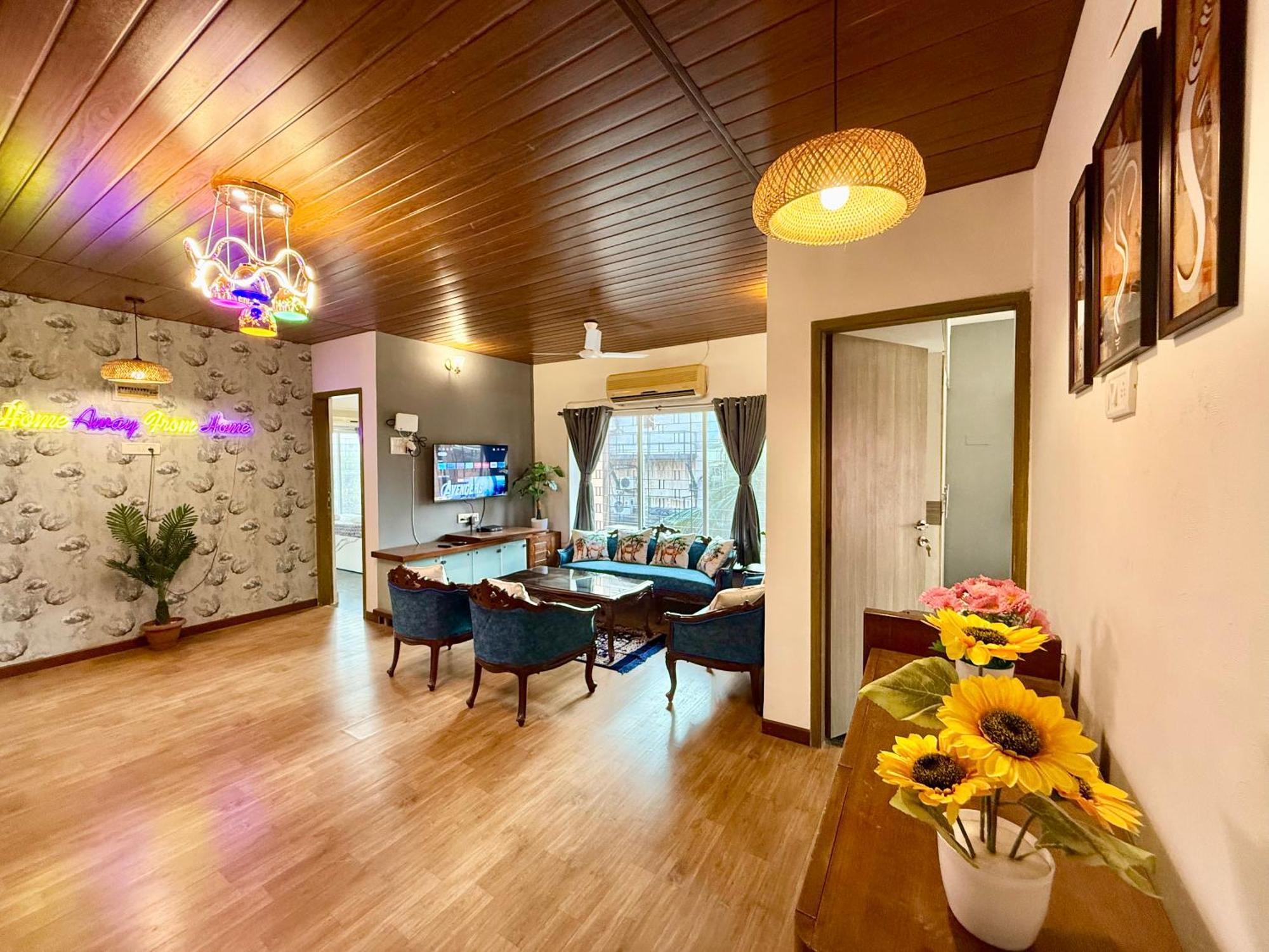 Yepplo Service - Mumbai- Private Kitchen & Daily Housekeeping Service Apartment Mumbai