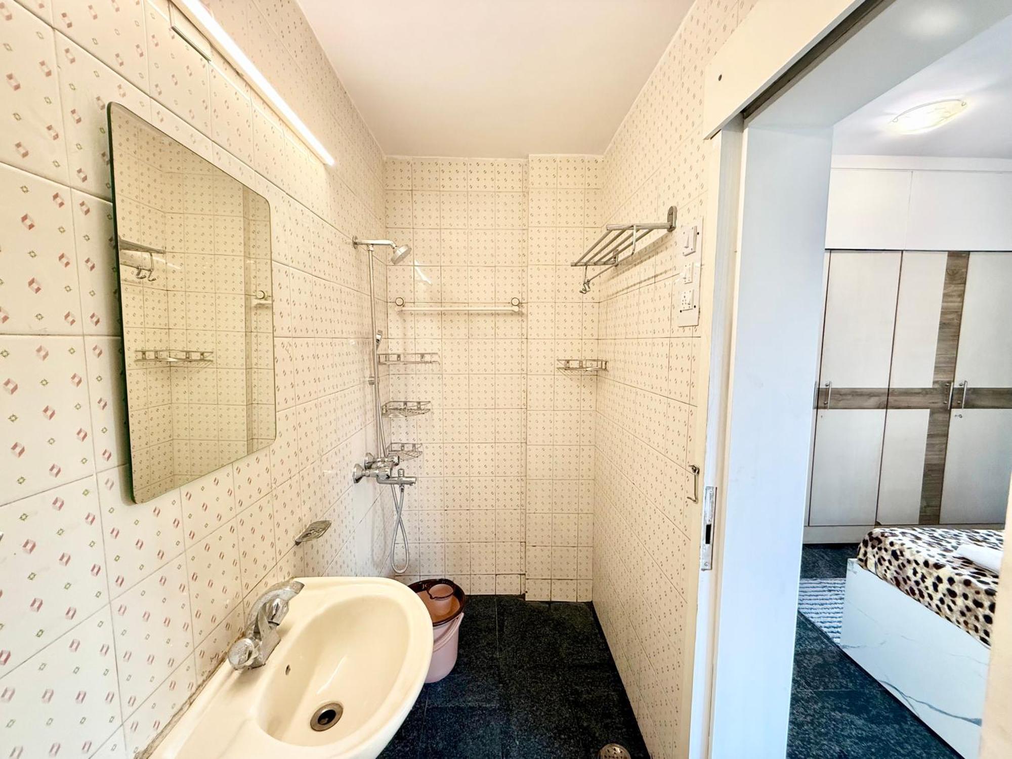 Apartment Yepplo Service - Mumbai- Private Kitchen & Daily Housekeeping Service