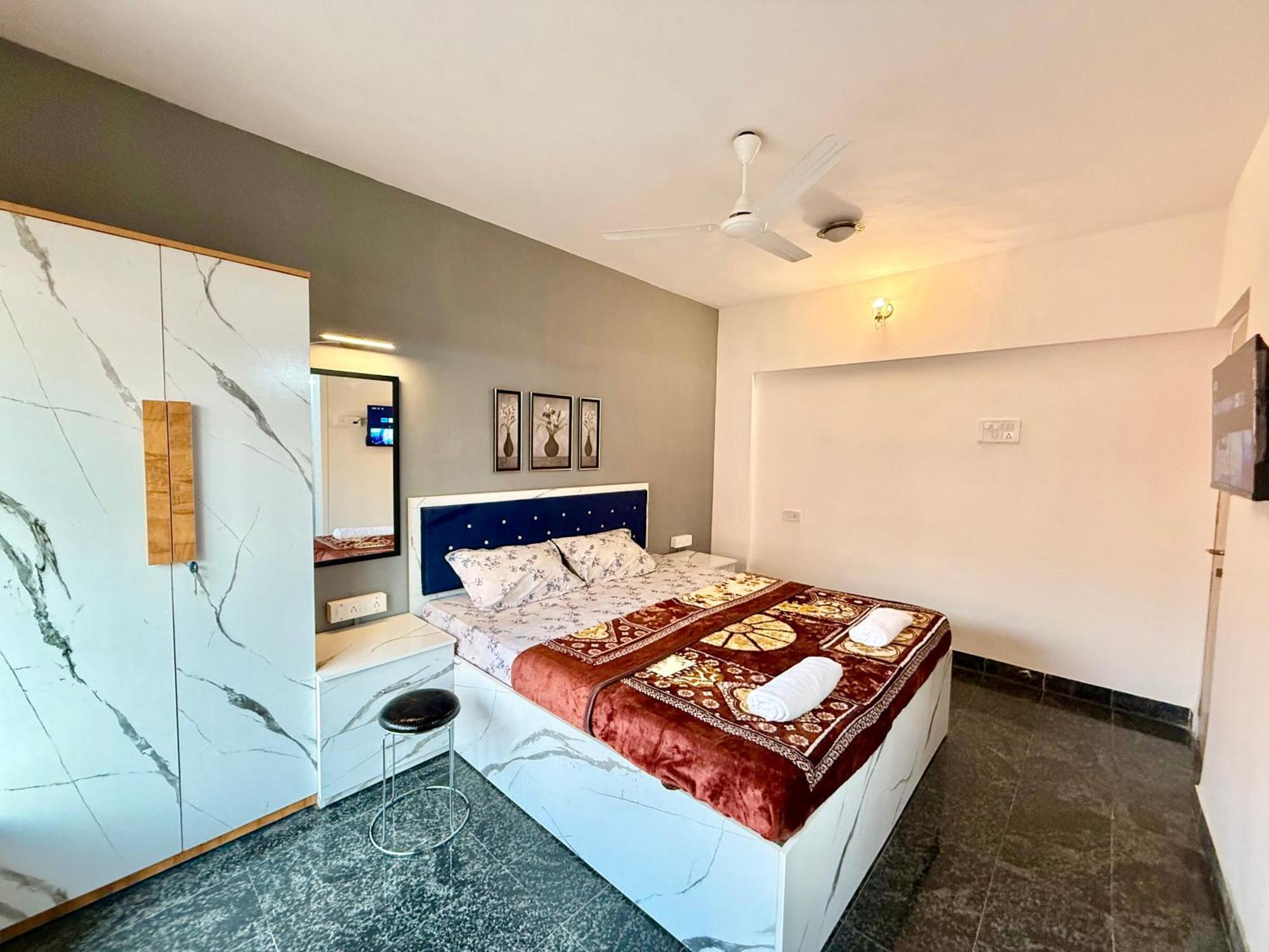 Yepplo Service - Mumbai- Private Kitchen & Daily Housekeeping Service Apartment