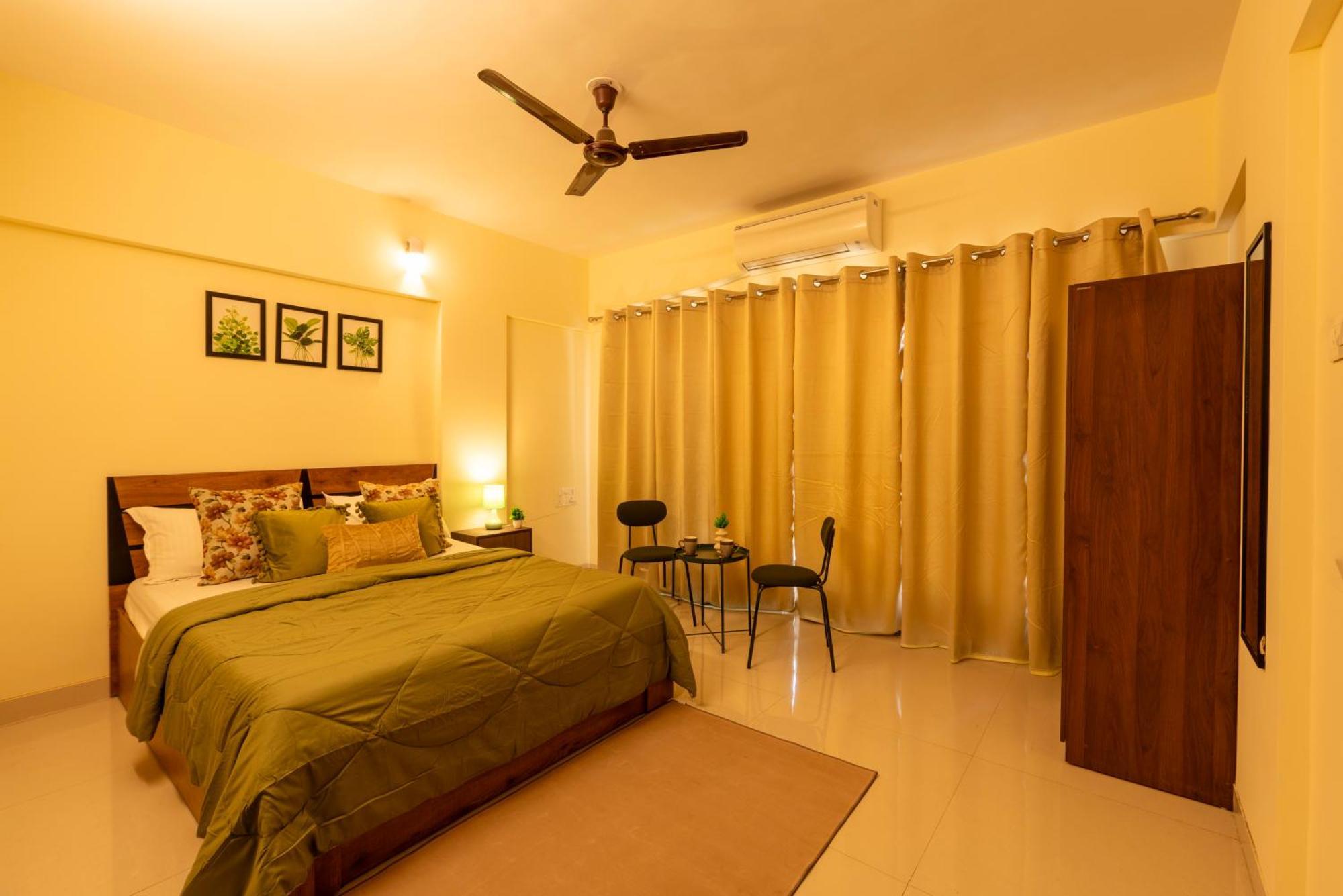 Spacious, Stylish, Upper Floor 3bhk Near Bkc