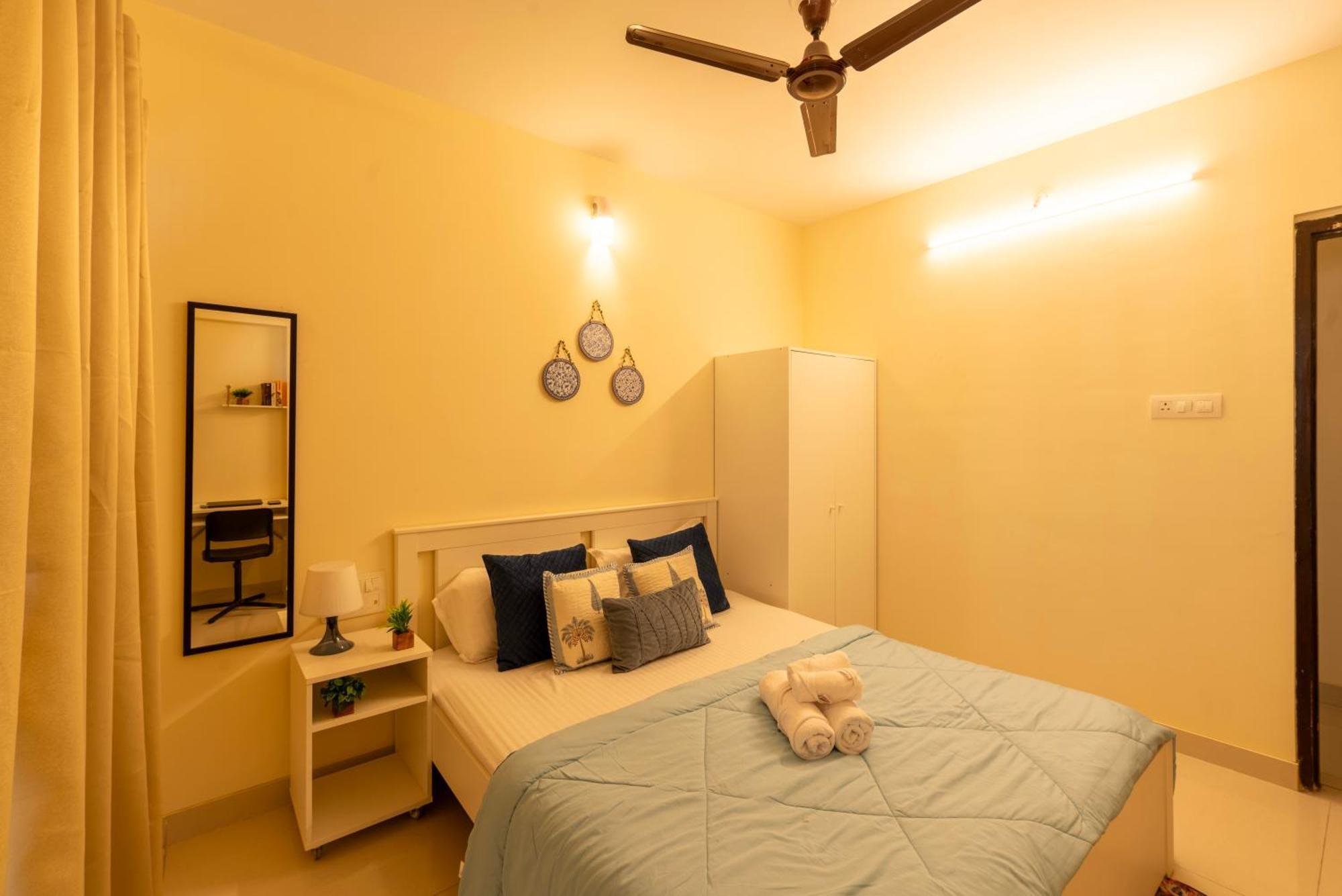 Apartment Spacious, Stylish, Upper Floor 3bhk Near Bkc Mumbai