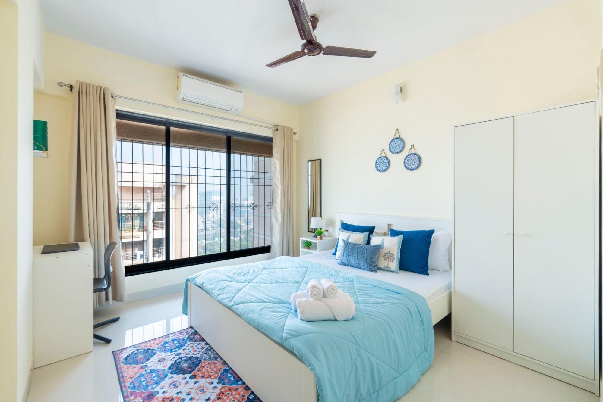 Apartment Spacious, Stylish, Upper Floor 3bhk Near Bkc *