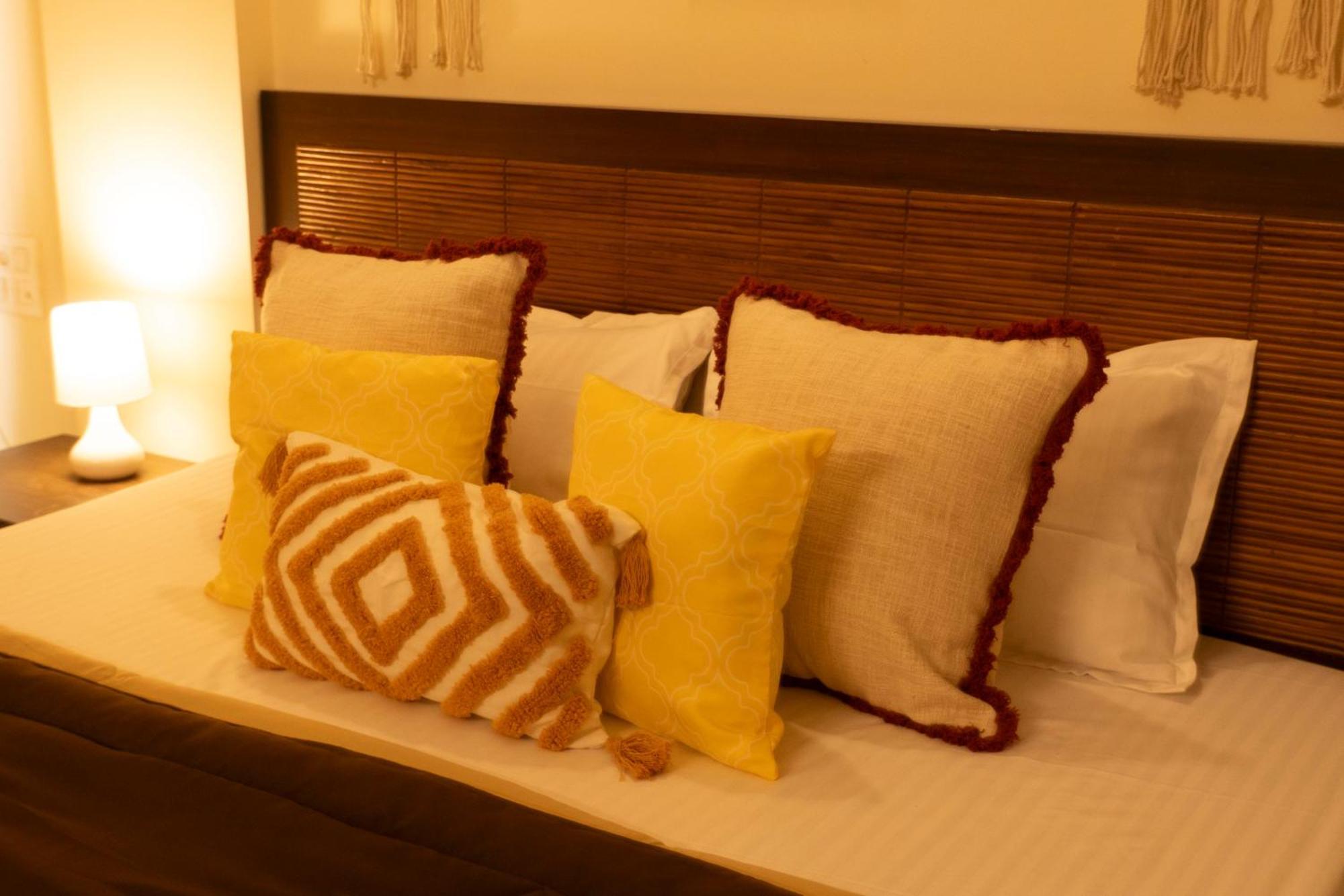 Spacious, Stylish, Upper Floor 3bhk Near Bkc Mumbai