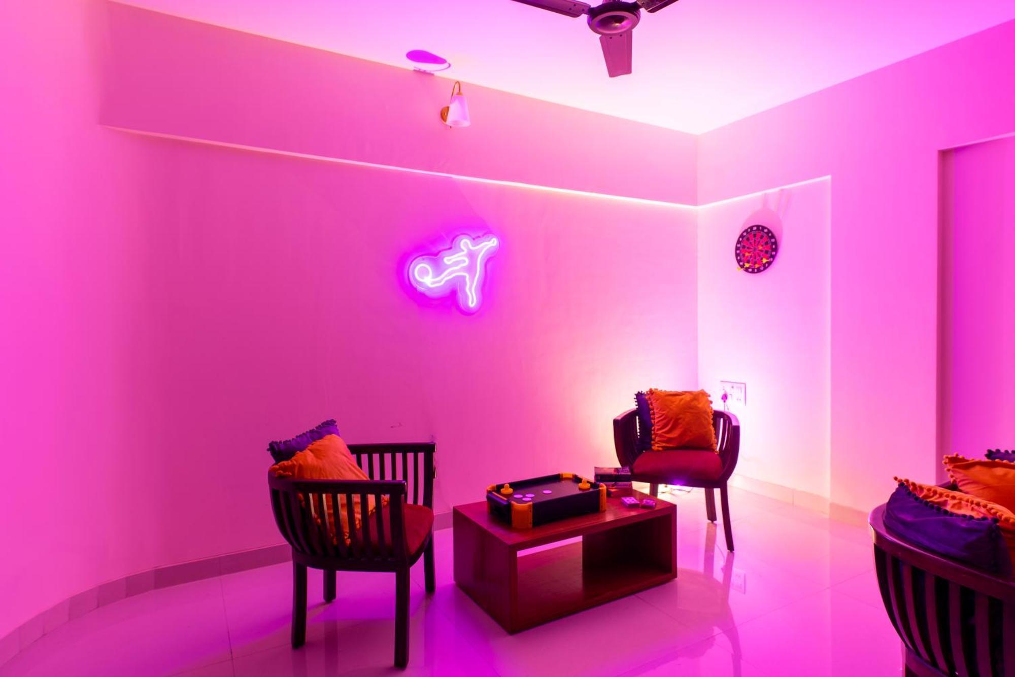 Spacious, Stylish, Upper Floor 3bhk Near Bkc