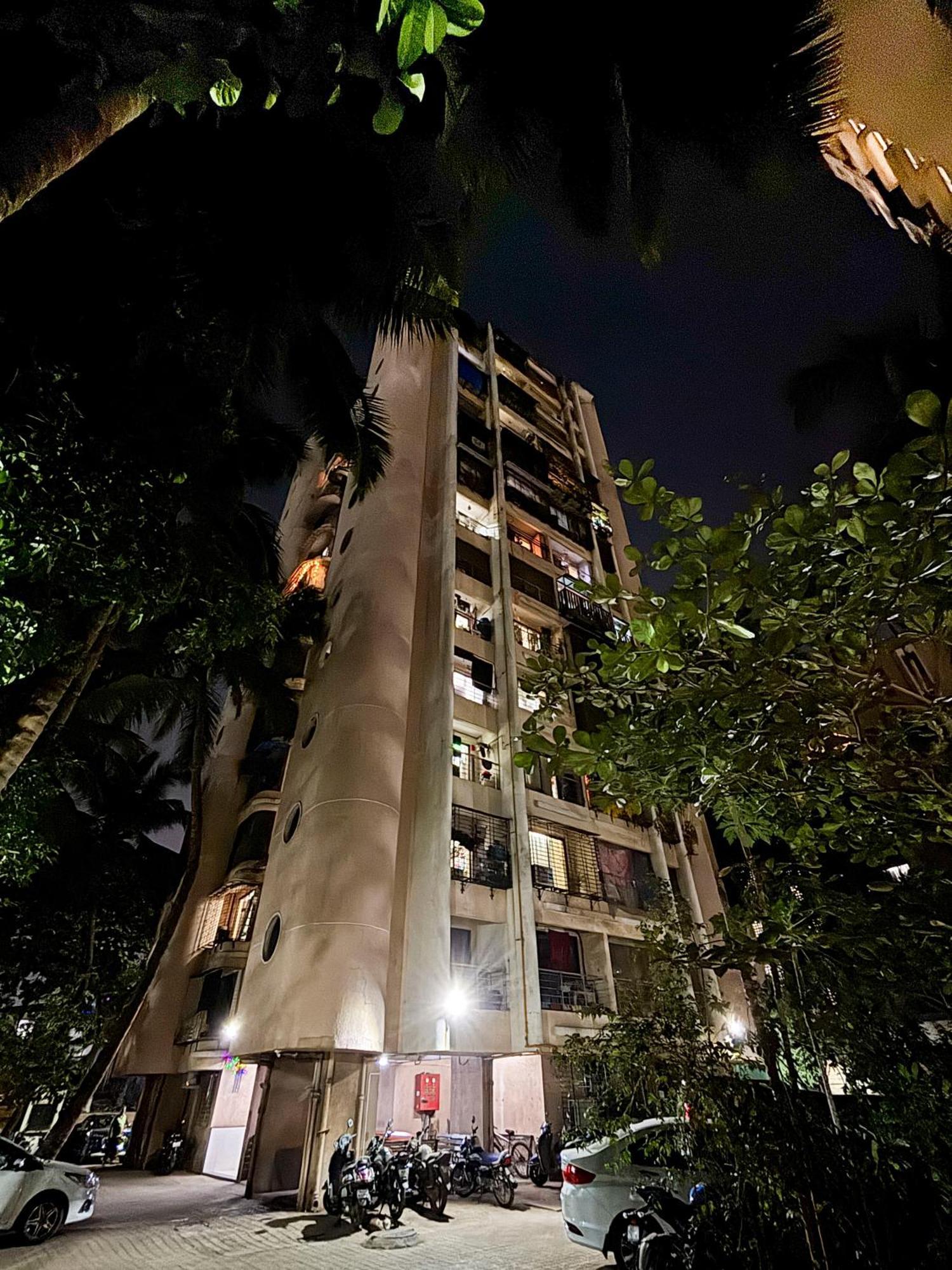 Spacious, Stylish, Upper Floor 3bhk Near Bkc Apartment Mumbai