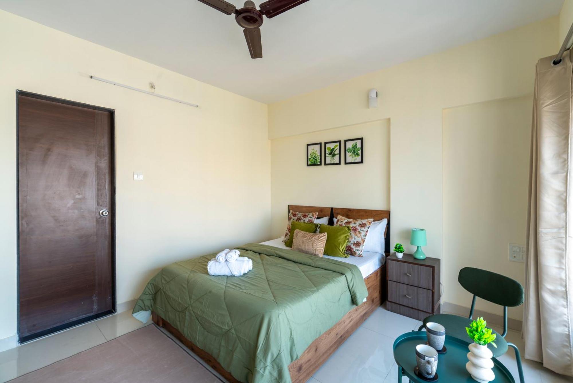 Spacious, Stylish, Upper Floor 3bhk Near Bkc Mumbai