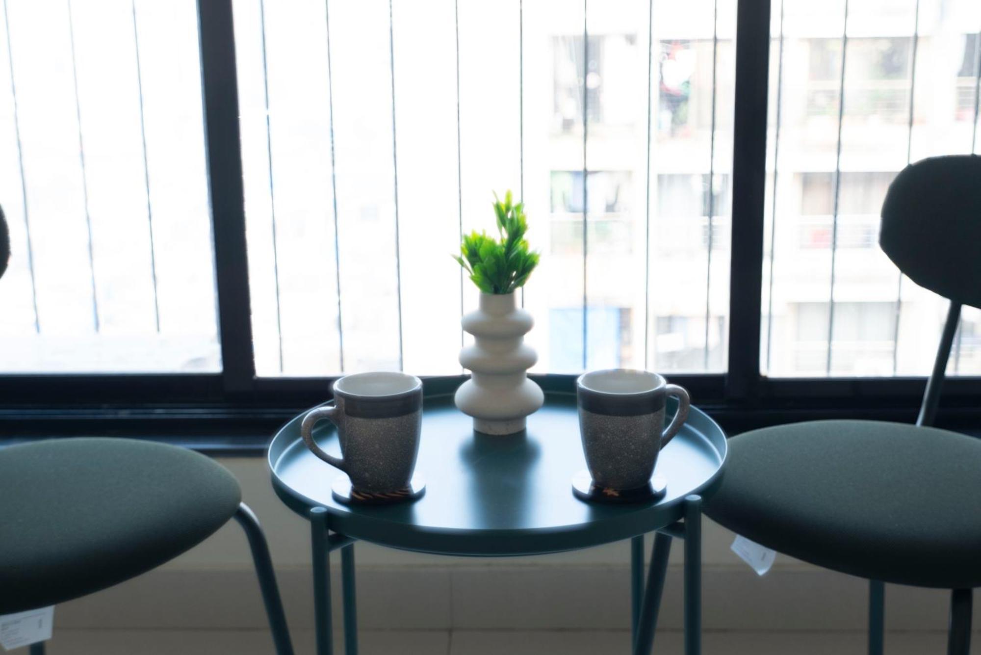 Apartment Spacious, Stylish, Upper Floor 3bhk Near Bkc Mumbai