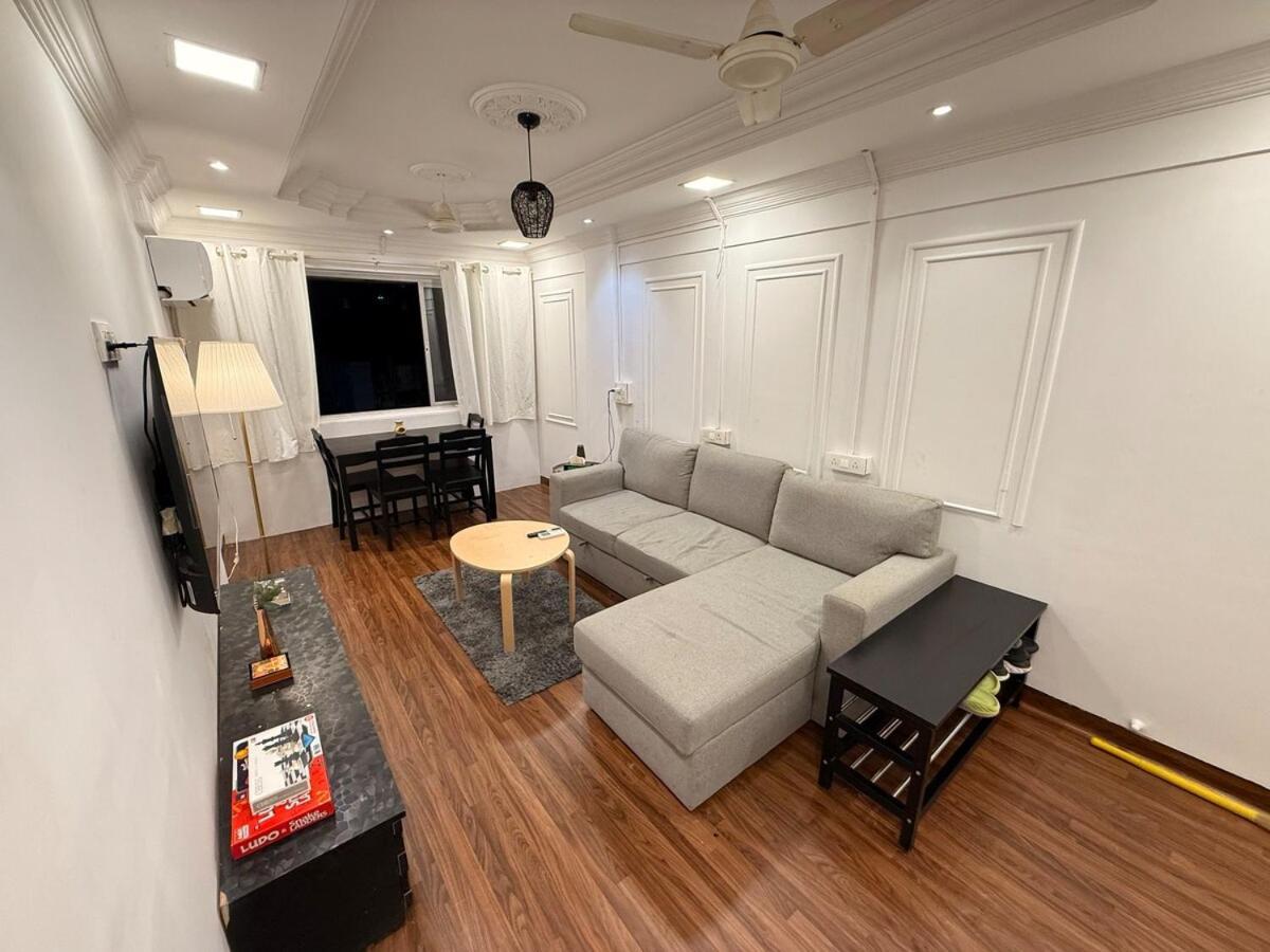 Elite 2 - Premium 2bhk - Lokhandwala Andheri Apartment Mumbai