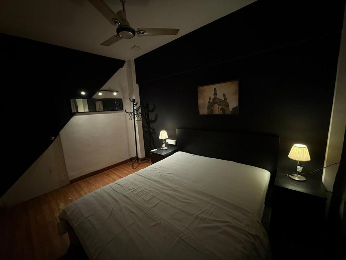 Apartment Elite 2 - Premium 2bhk - Lokhandwala Andheri *