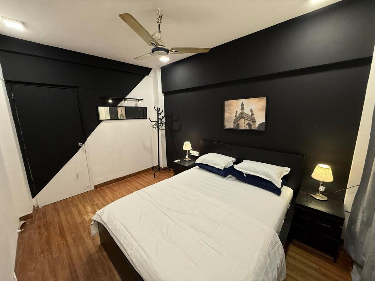 Apartment Elite 2 - Premium 2bhk - Lokhandwala Andheri