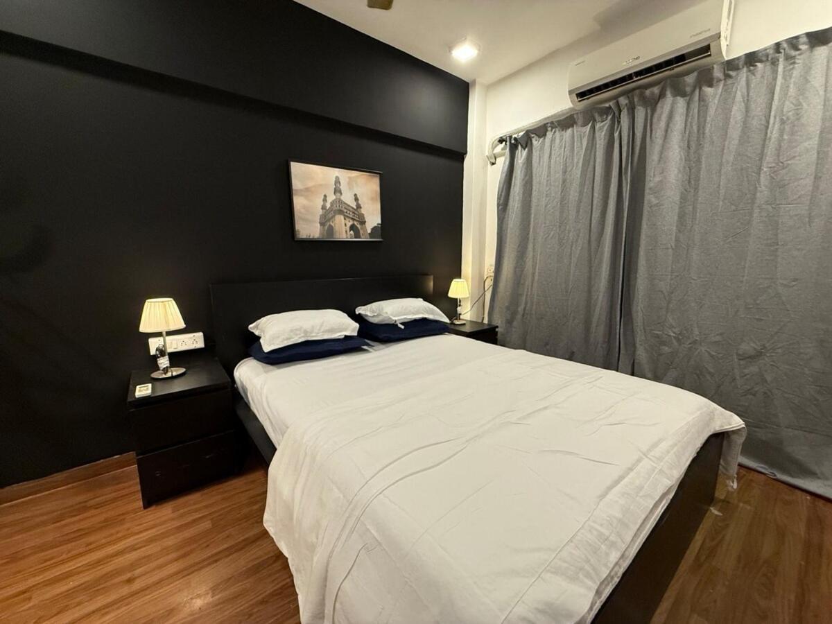 Elite 2 - Premium 2bhk - Lokhandwala Andheri Apartment Mumbai