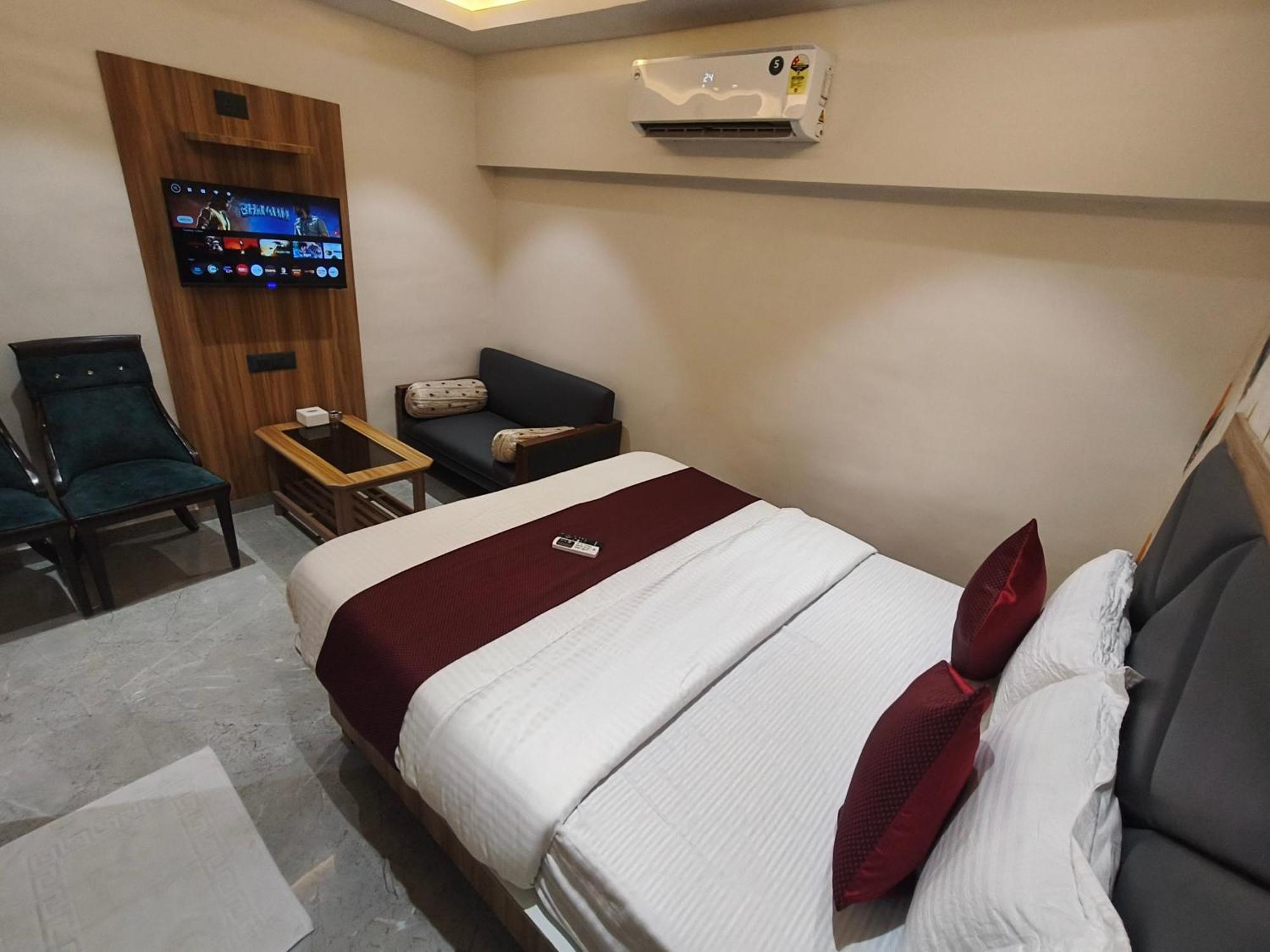 Hotel Golden Tree