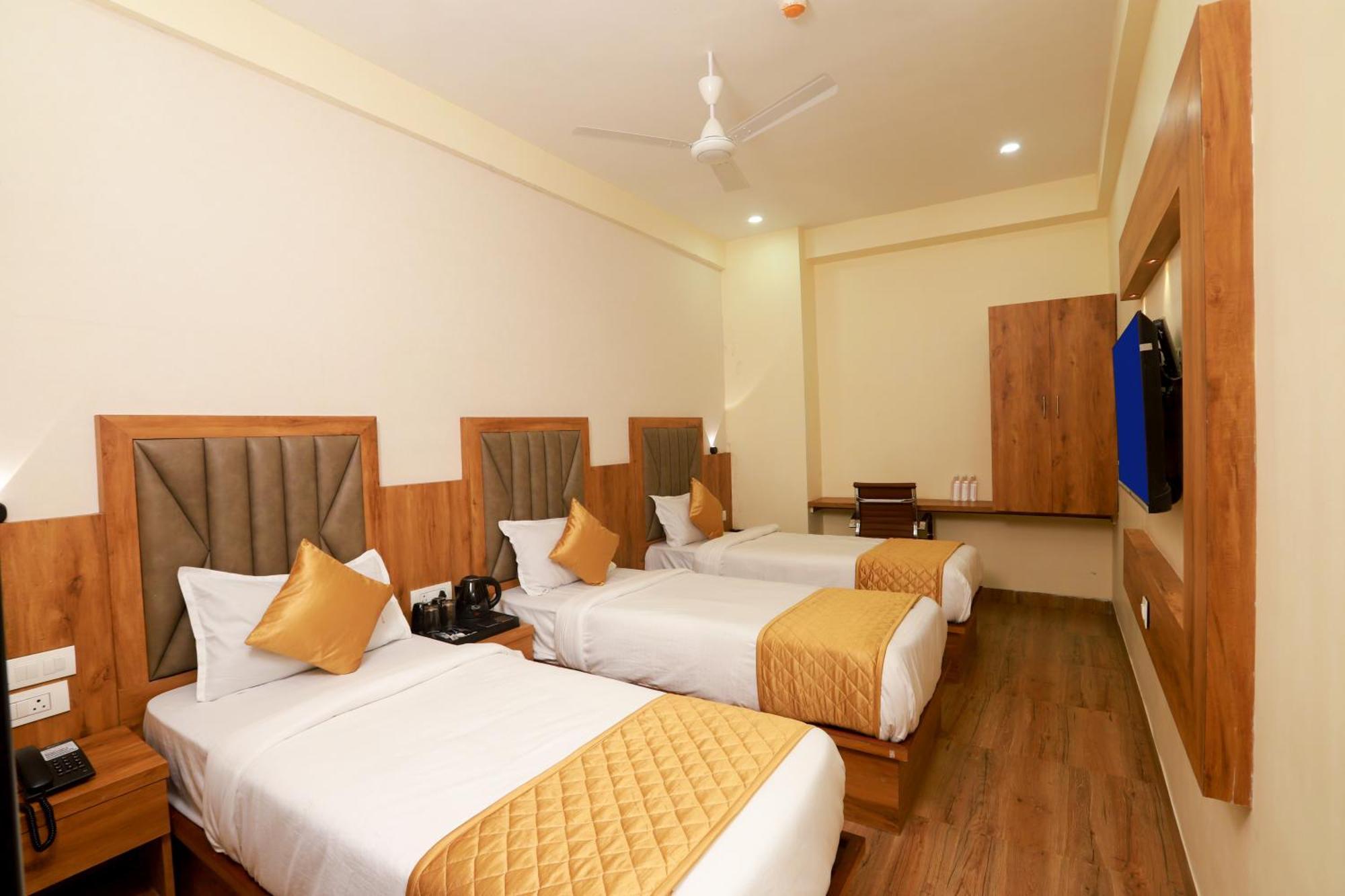 Bkc Minerva, Near Us Consulate Hotel