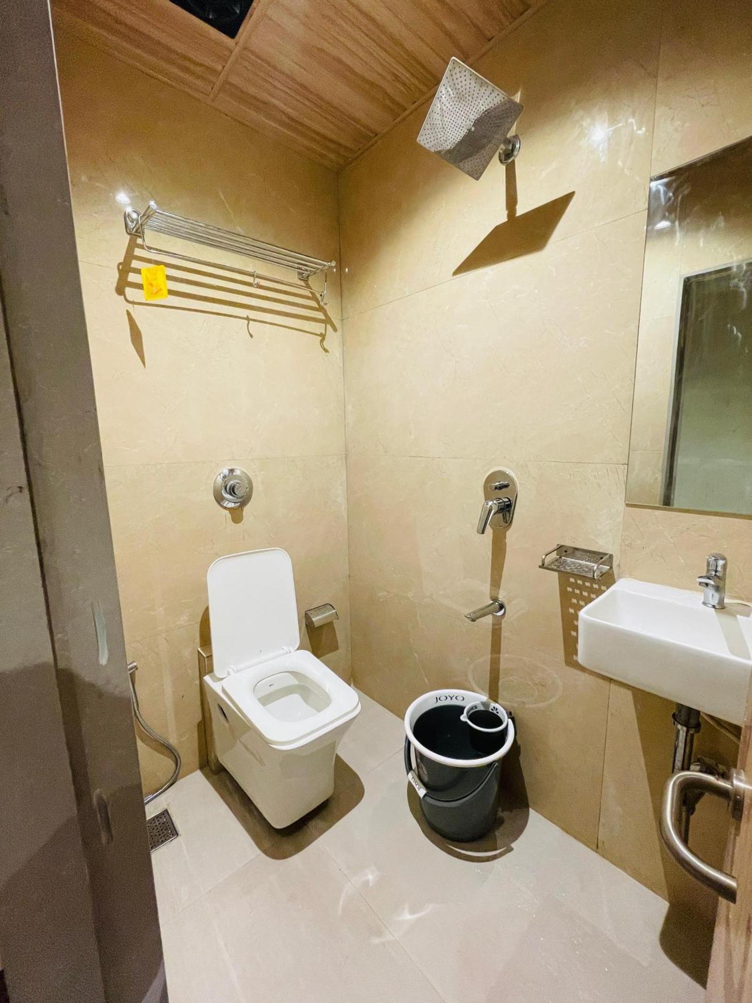 Hotel Royal Bkc