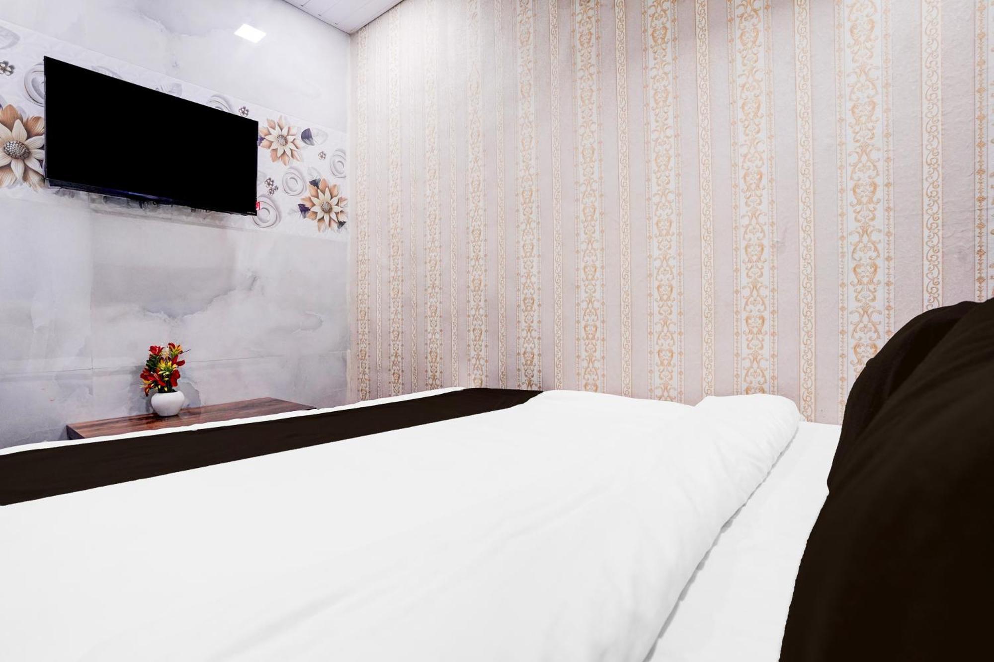 O Sunset Avenue Hotel