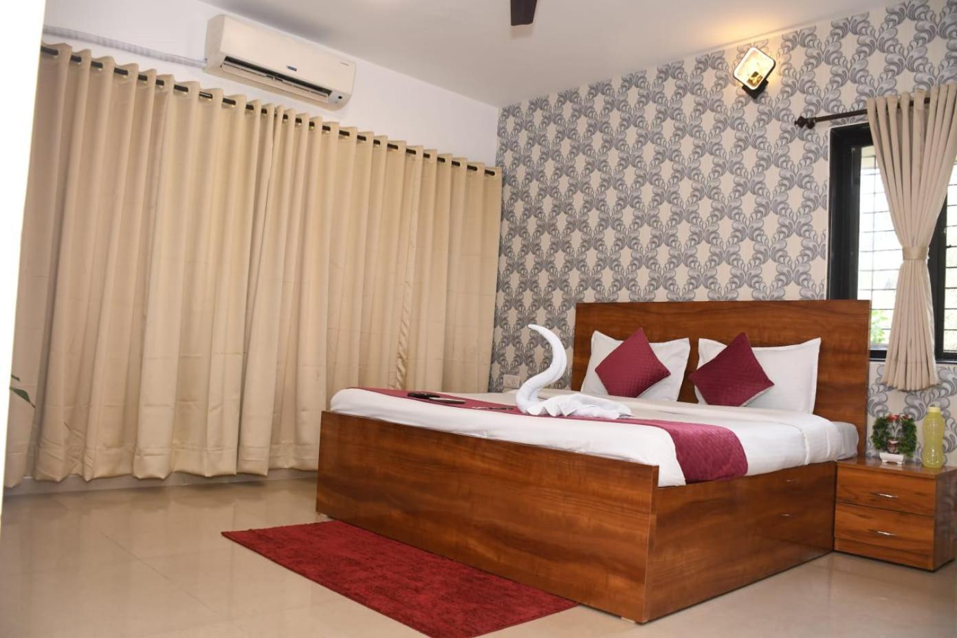 Guest house Tulsi *