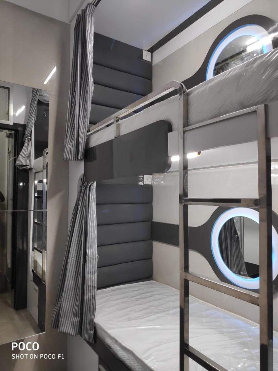 Capsule hotel Ocean T-2 *