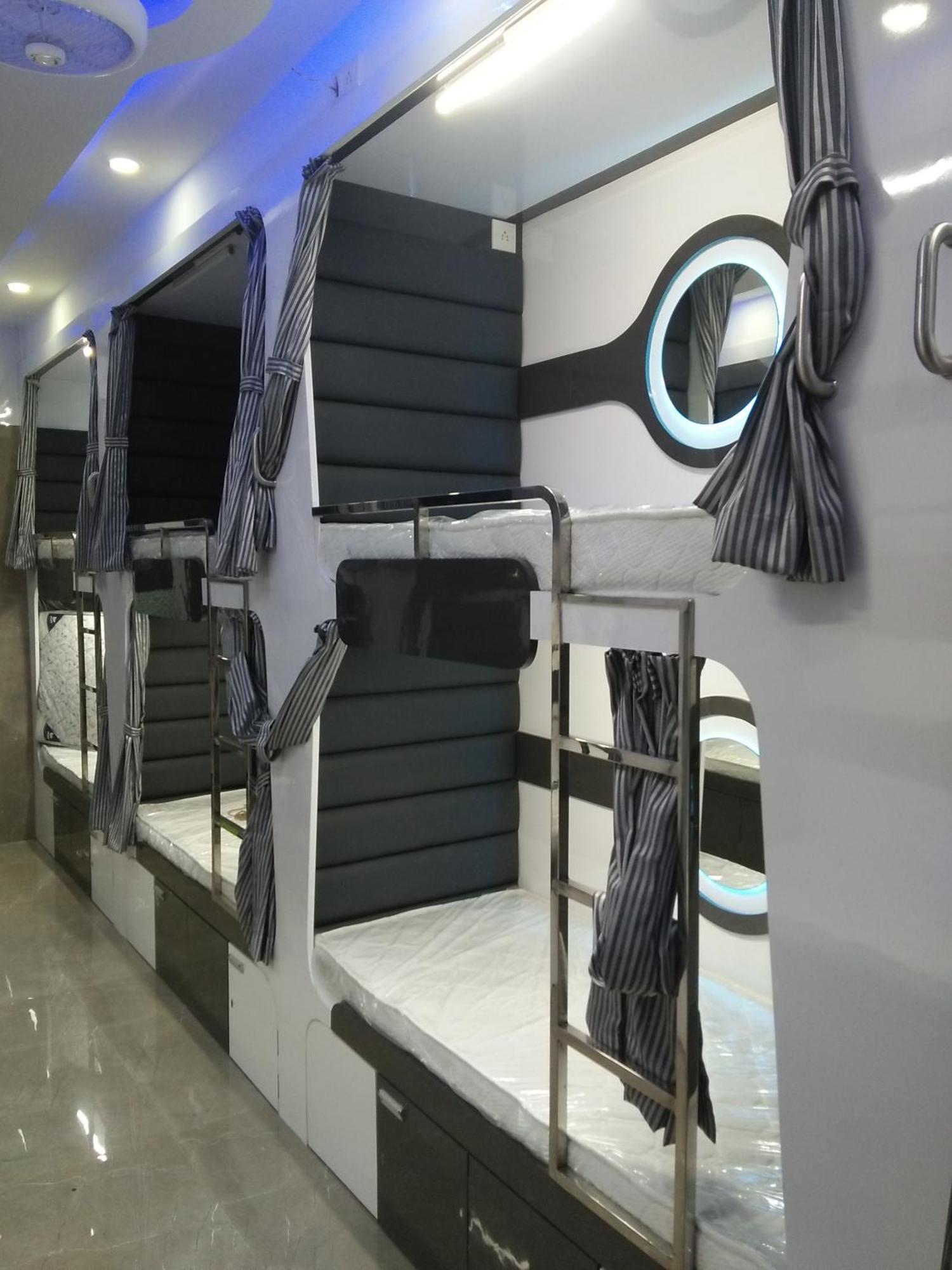 Capsule hotel Ocean T-2