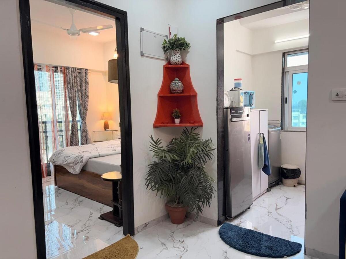 Apartment Stunning 1bhk With View View, Bandra West 601 Mumbai