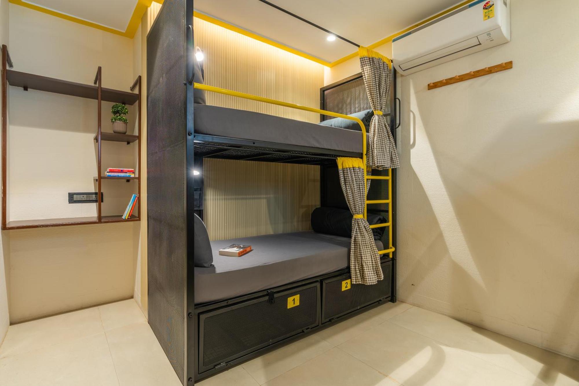 Albergue The Mumbai, International Airport *