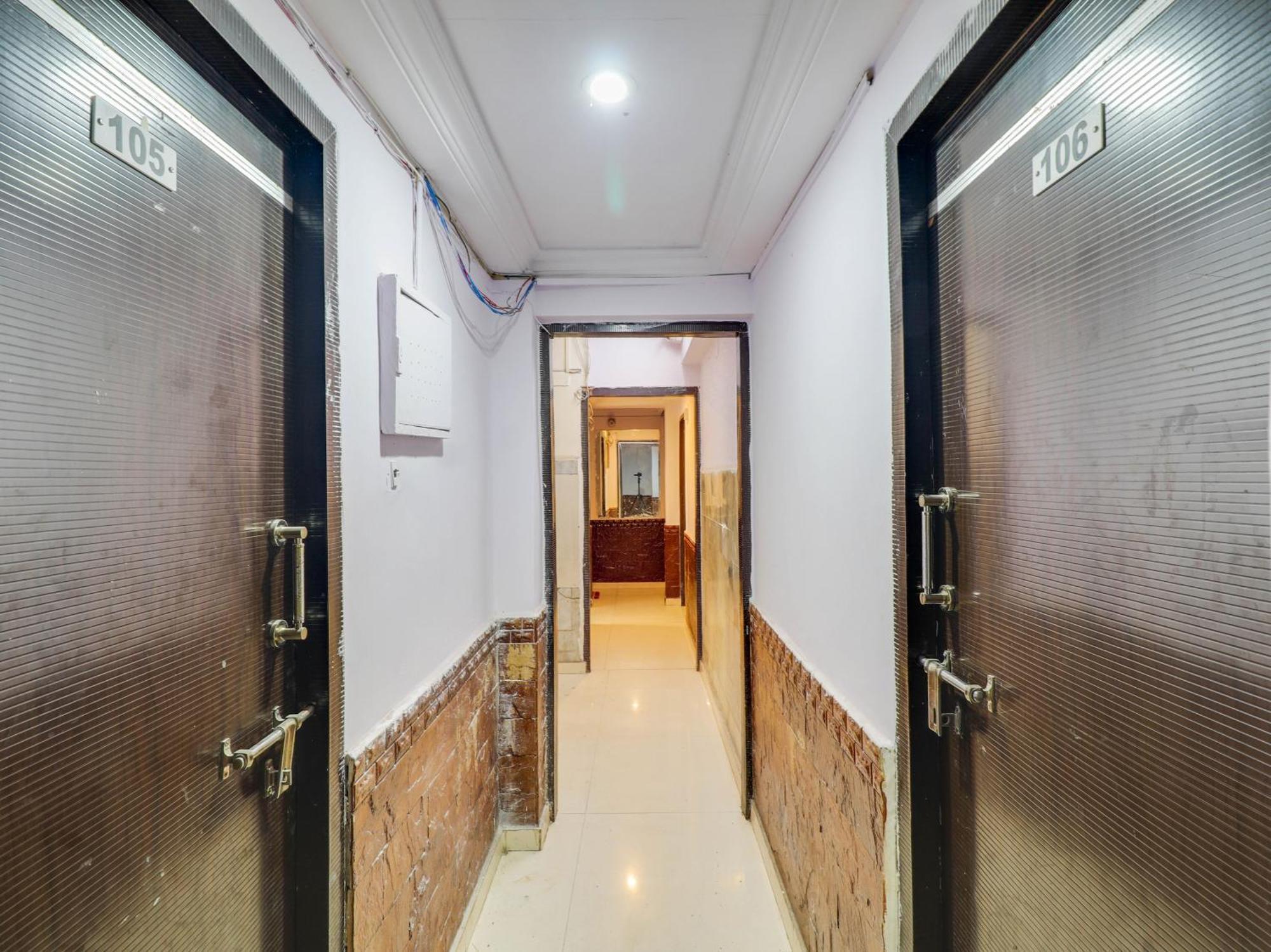 Collection O Sher E Punjab Andheri