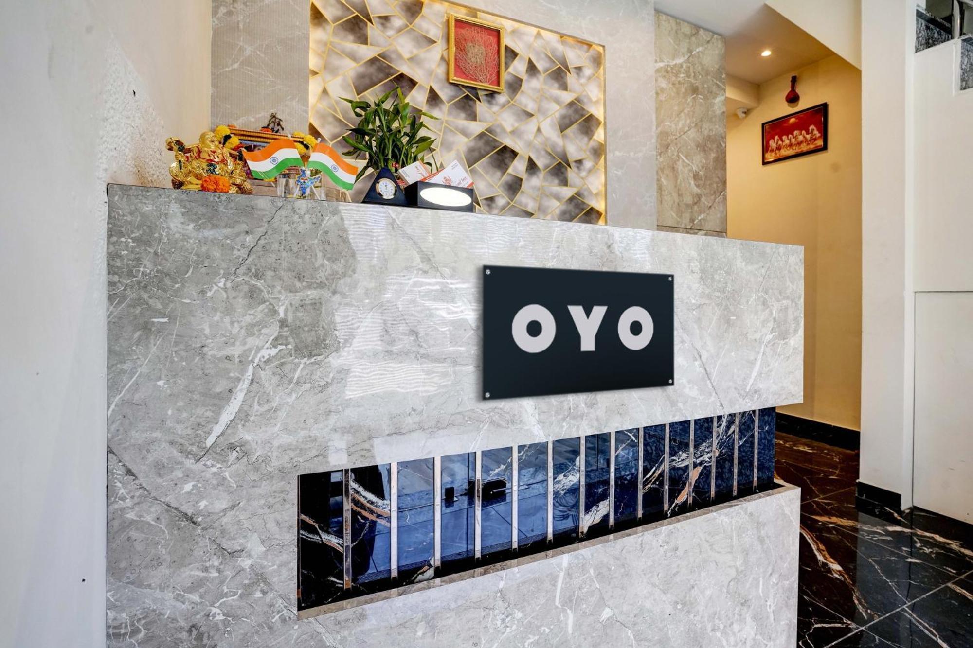 Hotel O Ashirwad