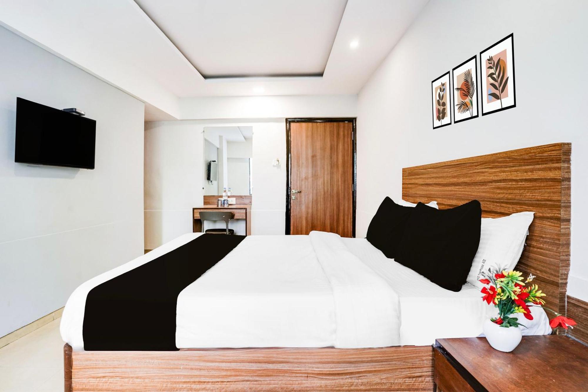 Super Townhouse Marol Near Airport 4* Mumbai